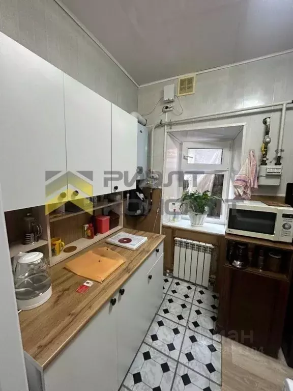 Дом в Омская область, Омск Аврорская ул., 23А (83 м) - Фото 1