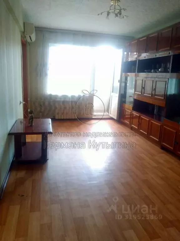 4-к кв. Волгоградская область, Волгоград ул. Академика Богомольца, 3 ... - Фото 0