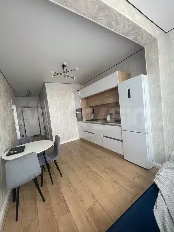 1-к. квартира, 38 м, 7/18 эт. - Фото 1
