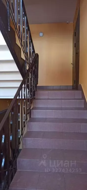 2-к кв. Санкт-Петербург ул. Орджоникидзе, 41К2 (41.8 м) - Фото 2