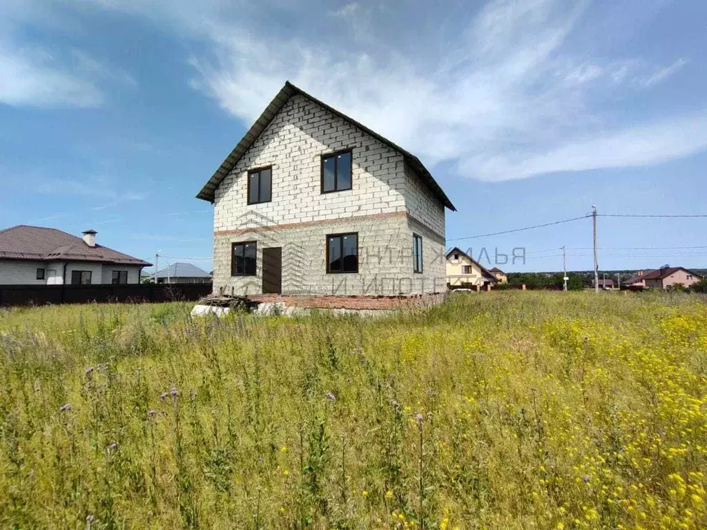 Дом в Белгородская область, Старый Оскол Научный центр-2 мкр,  (145 м) - Фото 1