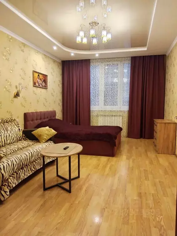 1-к кв. Свердловская область, Екатеринбург ул. Юлиуса Фучика, 5 (45.0 ... - Фото 0