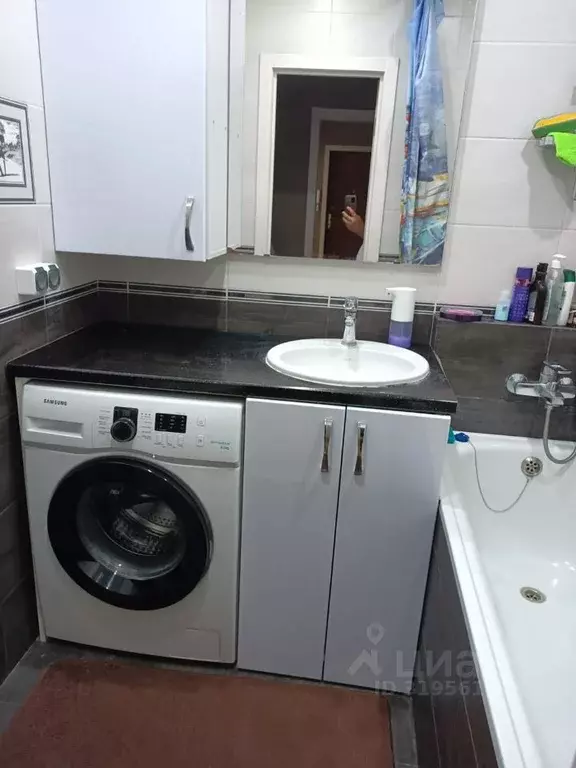 3-к кв. Саратовская область, Саратов Огородная ул., 210 (81.0 м) - Фото 1