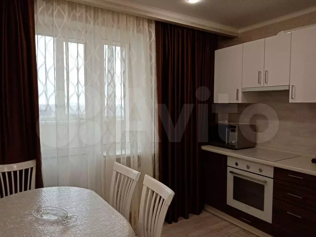 2-к. квартира, 55 м, 12/25 эт. - Фото 0