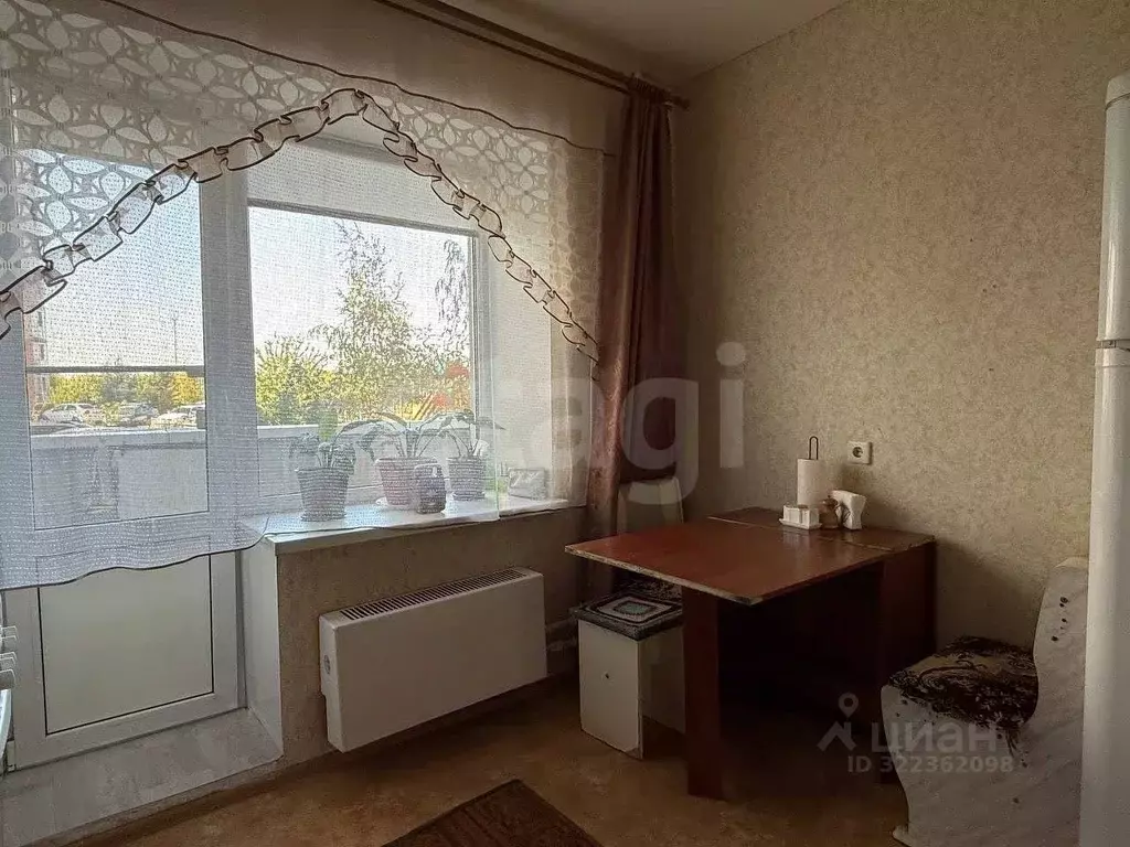 2-к кв. Саратовская область, Энгельс Студенческая ул., 183Ж (53.8 м) - Фото 1