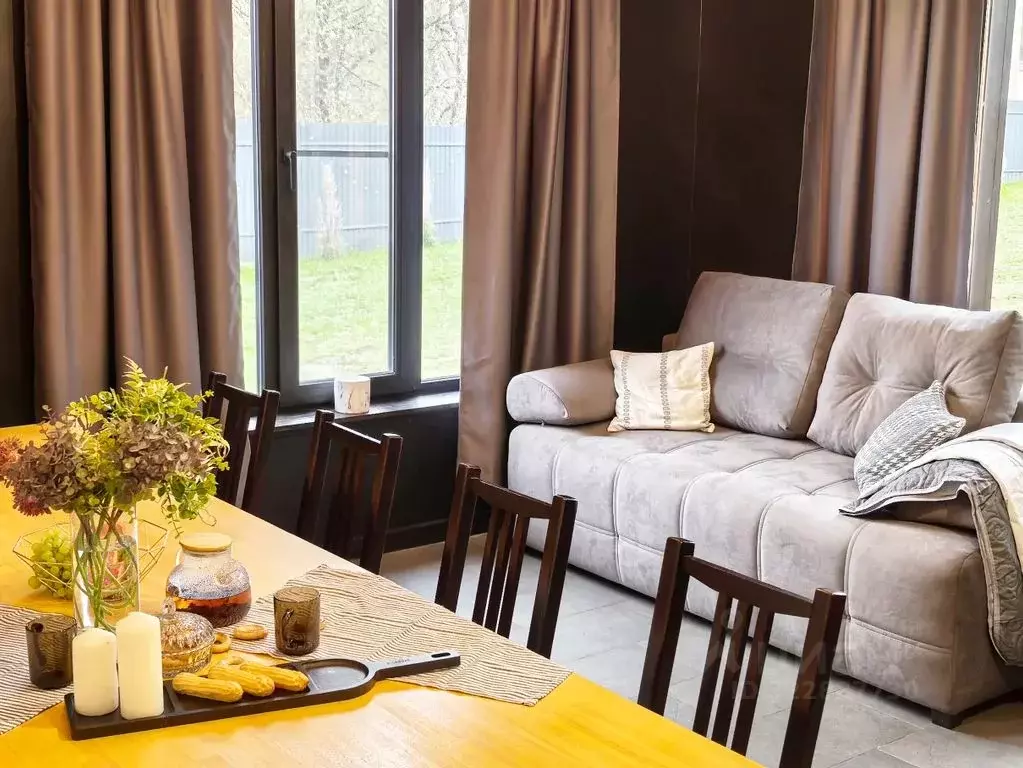 Дом в Новосибирская область, Новосибирск Учительский пер., 6 (40 м) - Фото 0