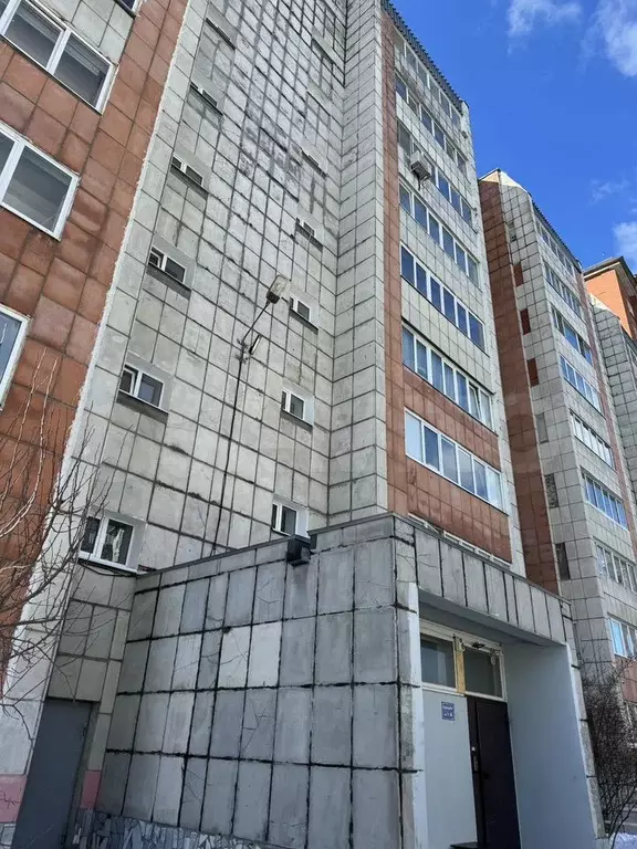 2-к. квартира, 56 м, 1/10 эт. - Фото 0