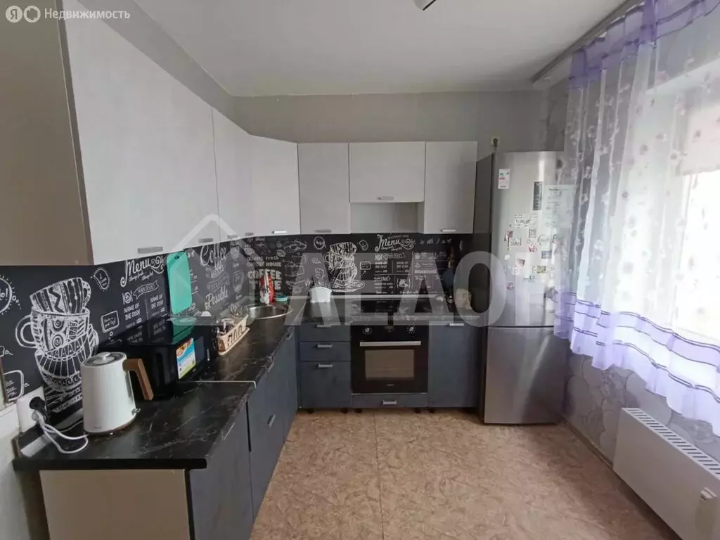 2-комнатная квартира: Омск, улица Завертяева, 9к18 (55.9 м) - Фото 0