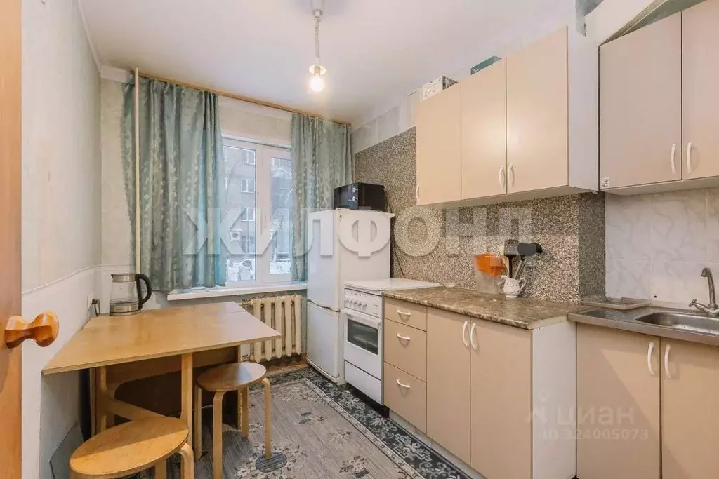 2-к кв. Новосибирская область, Новосибирск ул. Кошурникова, 29/1 (43.6 ... - Фото 1