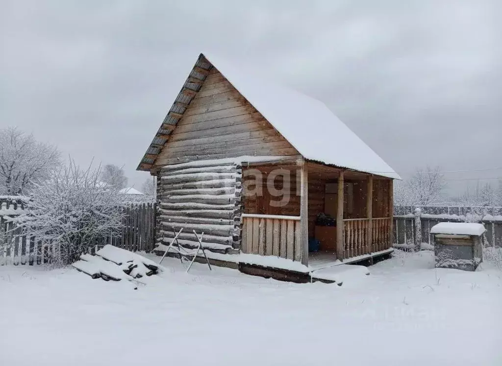 Дом в Башкортостан, Гафурийский район, с. Табынское ул. Чкалова (75 м) - Фото 1
