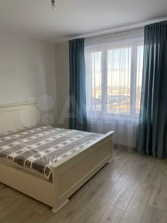 3-к. квартира, 70 м, 8/18 эт. - Фото 0