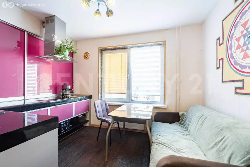 2-комнатная квартира: деревня Малое Карлино, 25 (49.6 м) - Фото 2