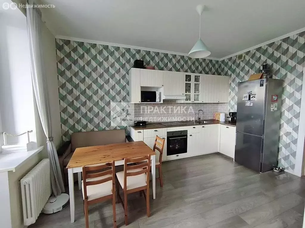 2-комнатная квартира: Реутов, улица Реутовских Ополченцев, 10 (83 м) - Фото 2