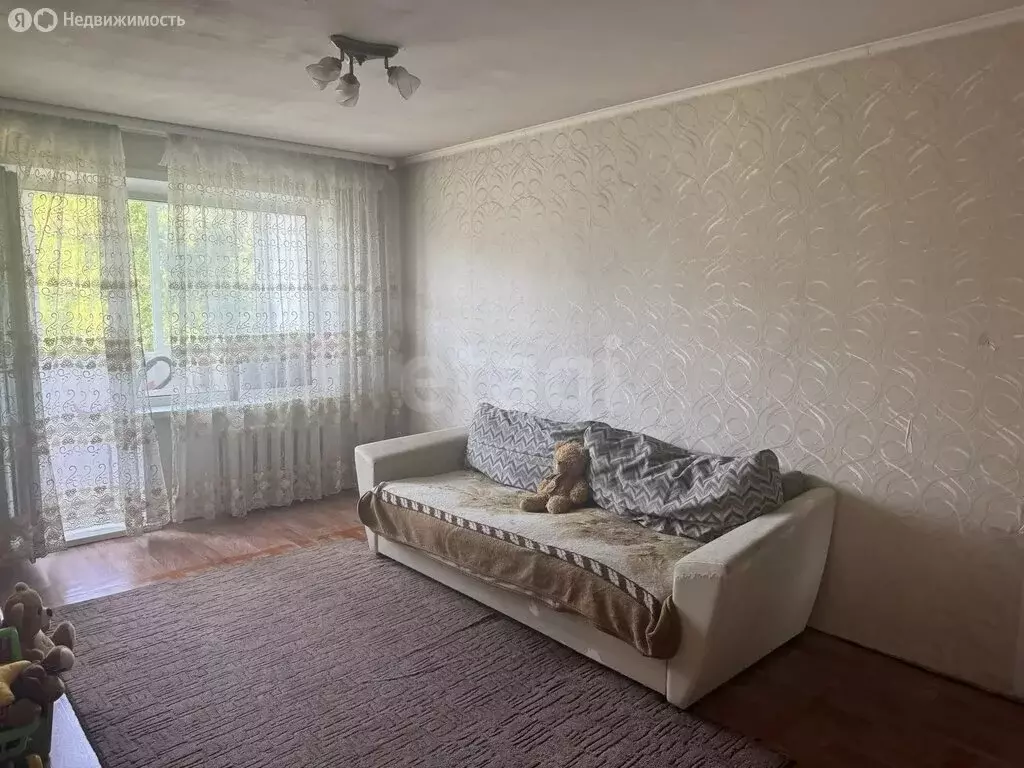 3-комнатная квартира: Кемерово, проспект Ленина, 64 (61 м) - Фото 2