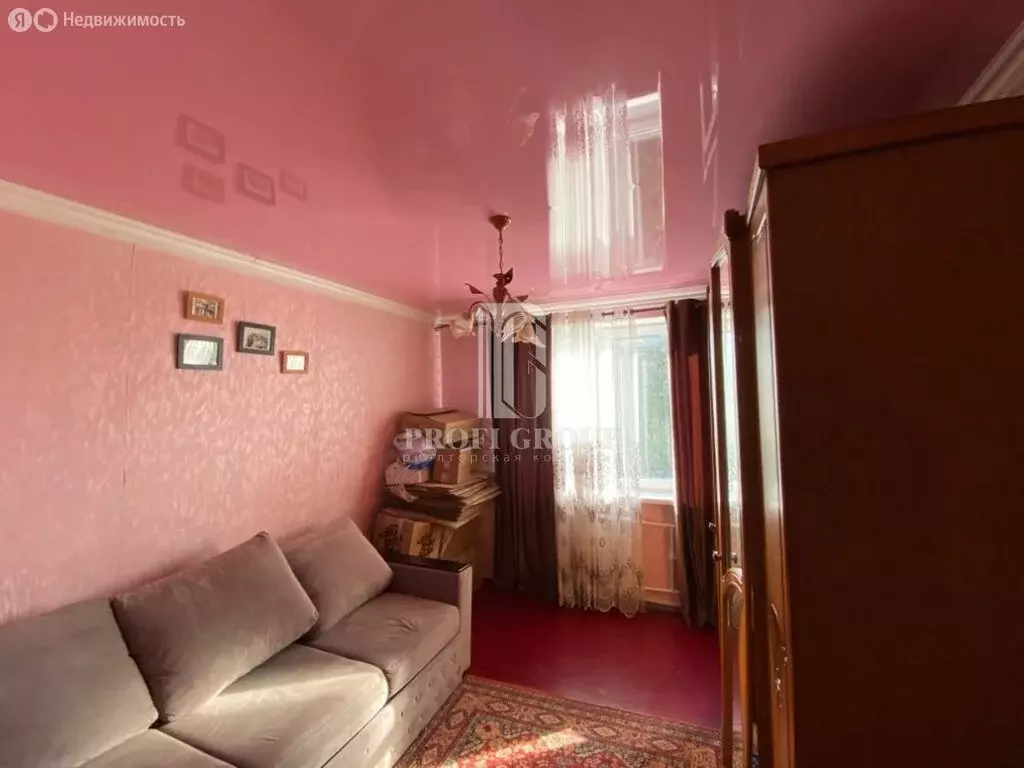 3-комнатная квартира: Махачкала, улица Хизроева, 95 (66.4 м) - Фото 0