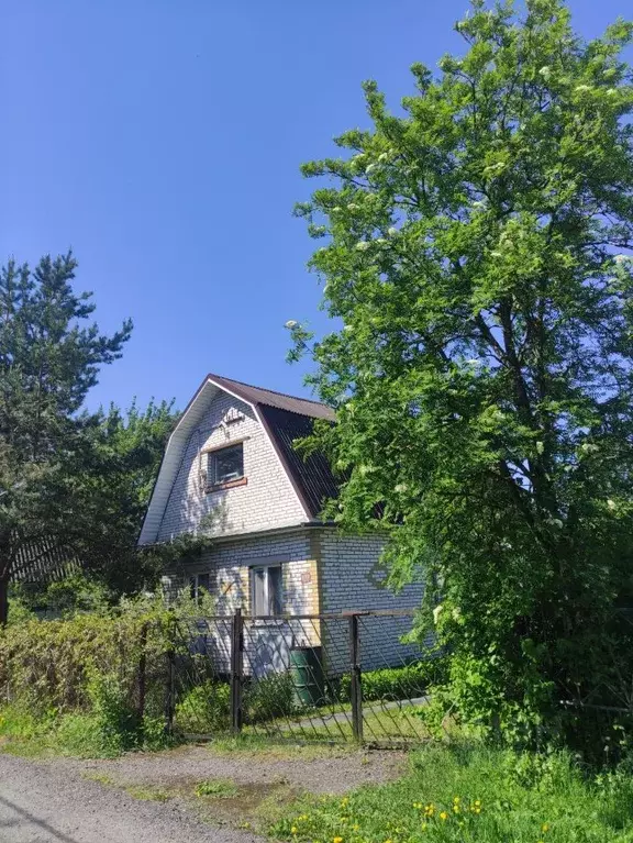 Дом в Ленинградская область, Ломоносовский район, Аннинское городское ... - Фото 1
