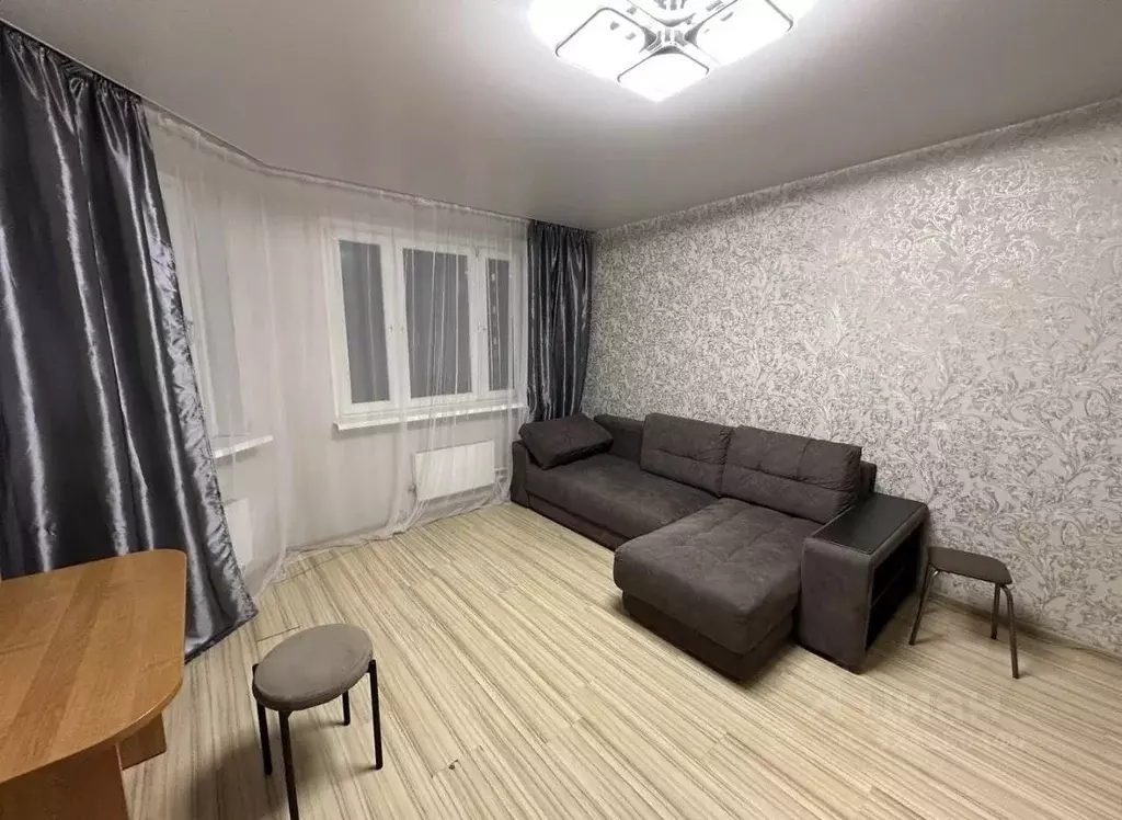 1-к кв. Московская область, Чехов Губернский мкр, ул. Земская, 4 (42.1 ... - Фото 1