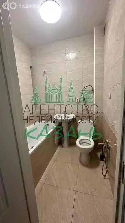 2-комнатная квартира: Казань, улица Четаева, 14А (73.6 м) - Фото 0