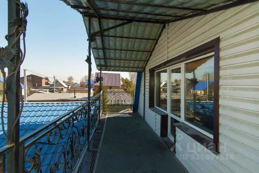 Дом в Новосибирская область, Новосибирск Загородная ул., 8 (350 м) - Фото 2