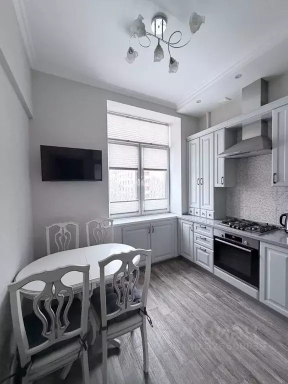 2-к кв. Москва ул. Усиевича, 16 (58.0 м) - Фото 1