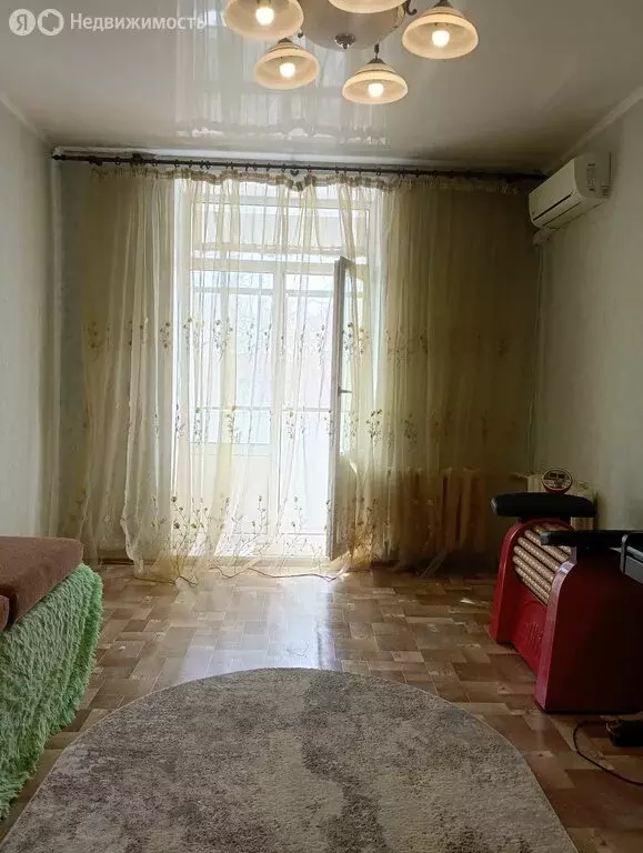 3-комнатная квартира: Самара, улица Победы, 104 (70 м) - Фото 1