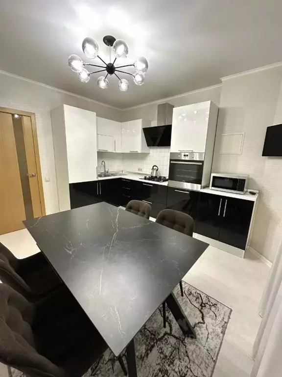 2-к кв. Пензенская область, Пенза ул. Калинина, 9 (60.0 м) - Фото 1