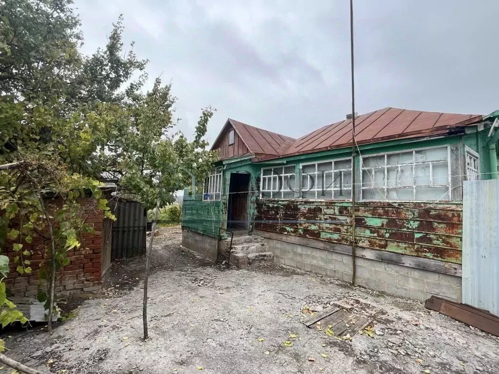 Дом в Белгородская область, Новооскольский муниципальный округ, с. ... - Фото 2