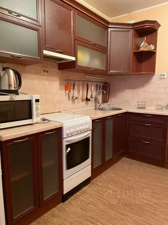 1-к кв. Псковская область, Псков Рижский просп., 81 (37.0 м) - Фото 1