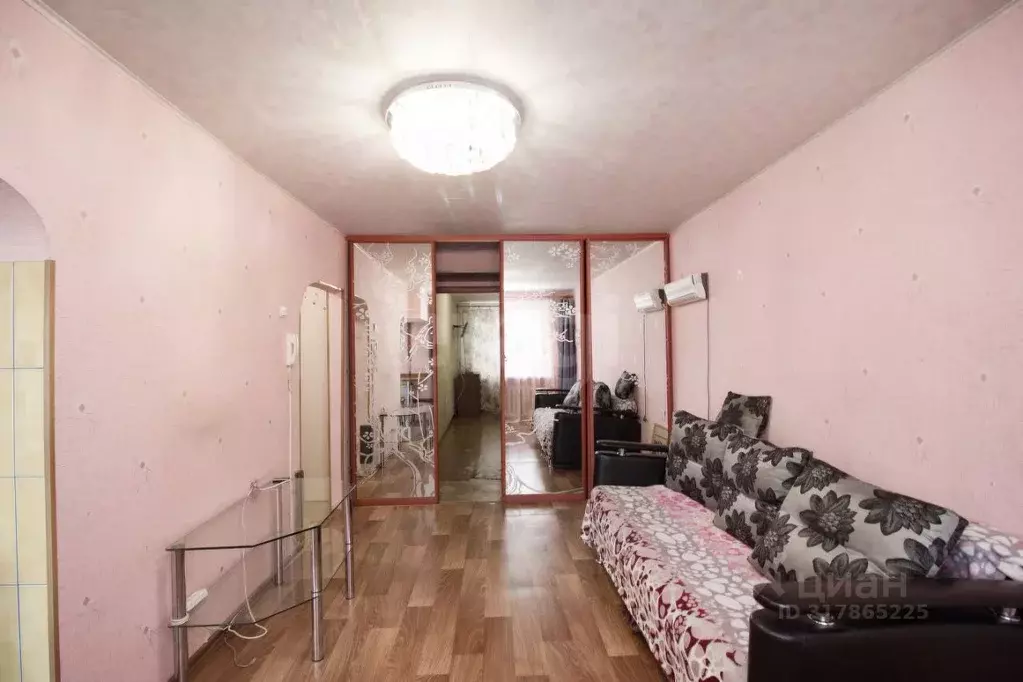 2-к кв. Калужская область, Калуга Дорожная ул., 11 (43.0 м) - Фото 0