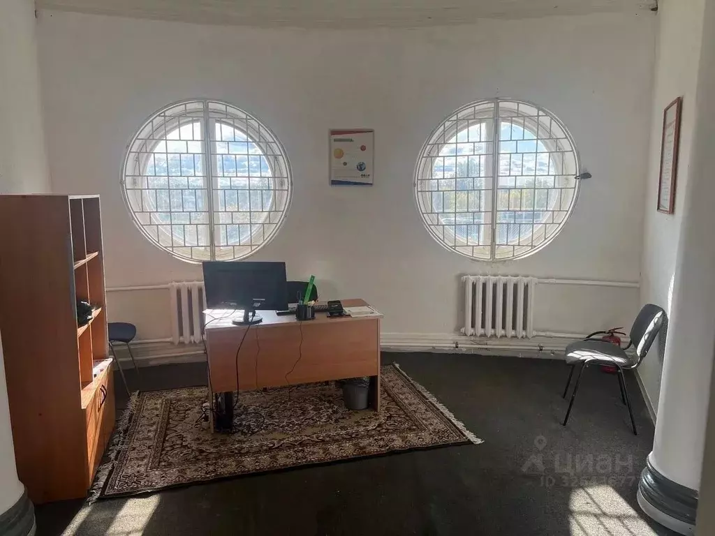 Офис в Ленинградская область, Бокситогорск Комсомольская ул., 7 (18 м) - Фото 1