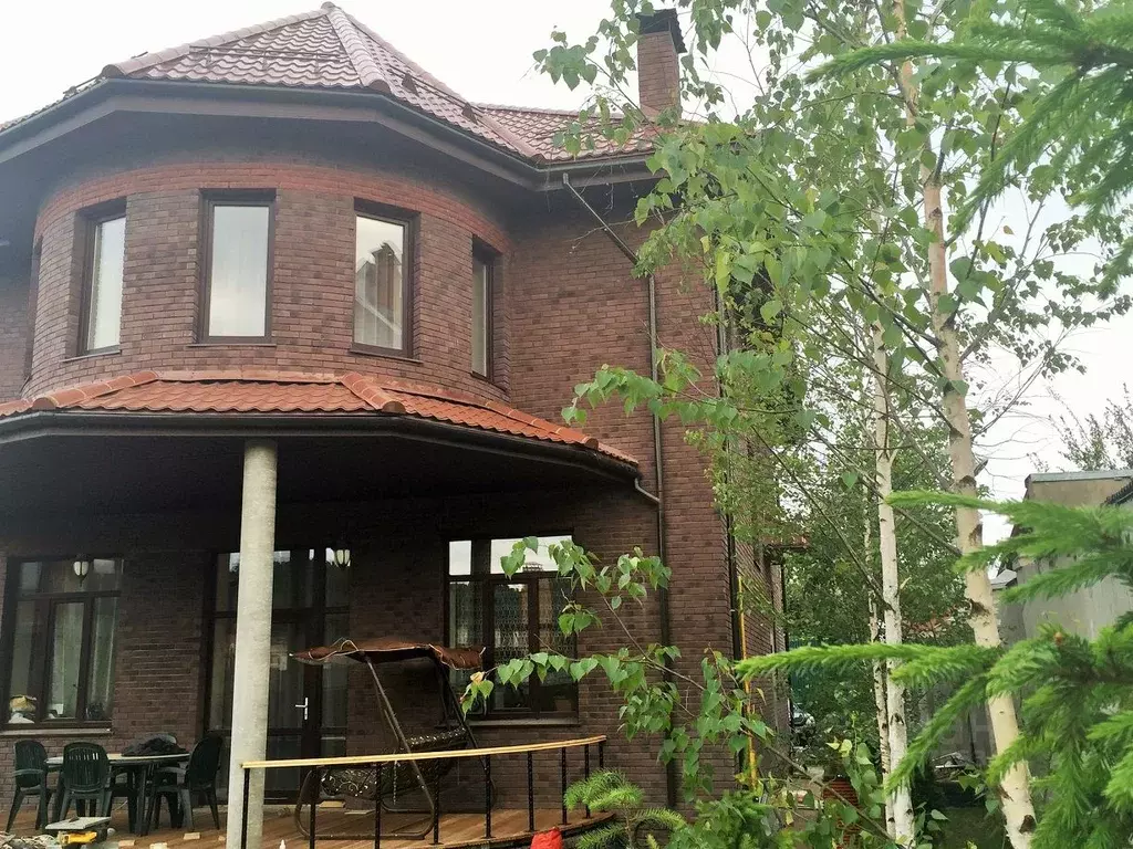 Дом в Московская область, Красногорск городской округ, д. Глухово  ... - Фото 0