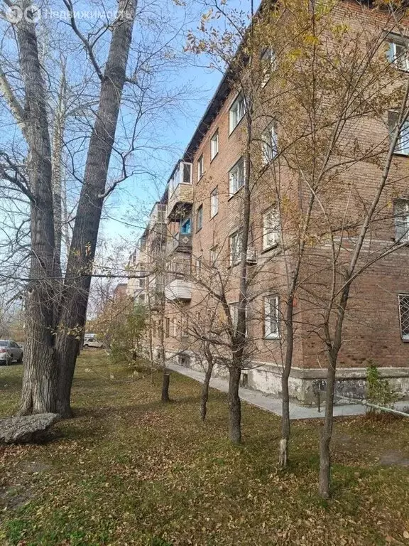 2-комнатная квартира: Бийск, улица имени Героя Советского Союза ... - Фото 2