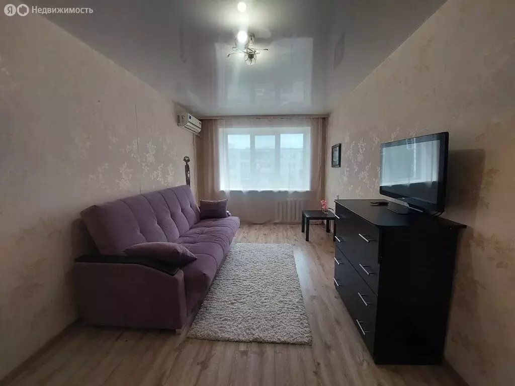 2-комнатная квартира: Курган, жилой район Заозёрный, 1-й микрорайон, 5 ... - Фото 2