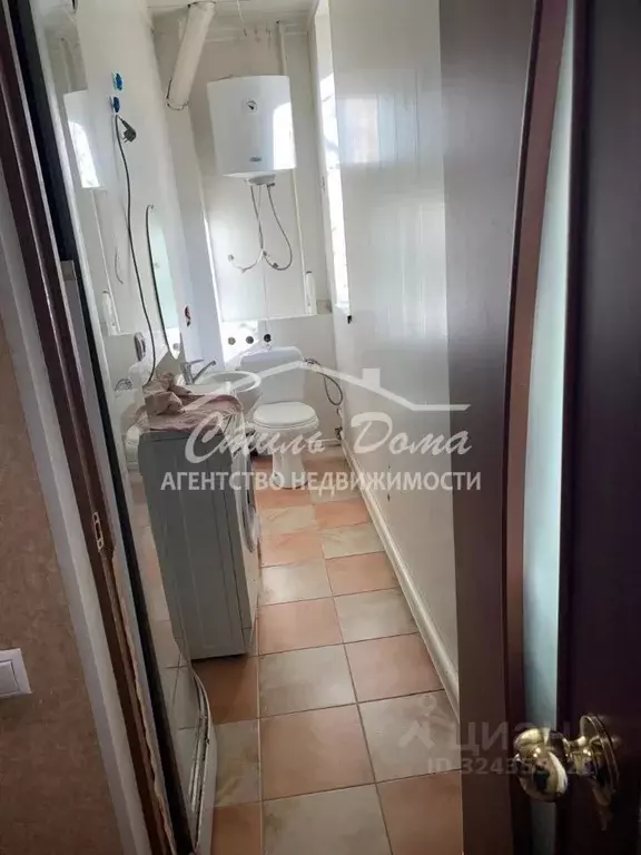 2-к кв. Волгоградская область, Волгоград Жилгородок мкр, ул. Маршала ... - Фото 2