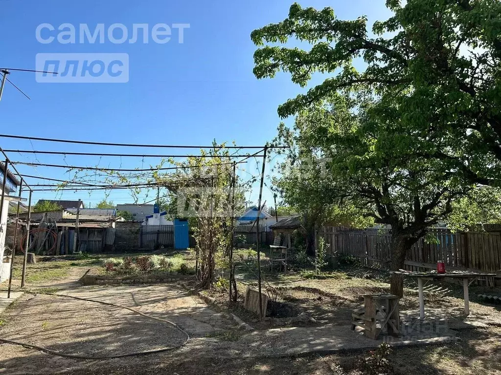 Дом в Калмыкия, Элиста ул. Гоголя, 27 (70 м) - Фото 1