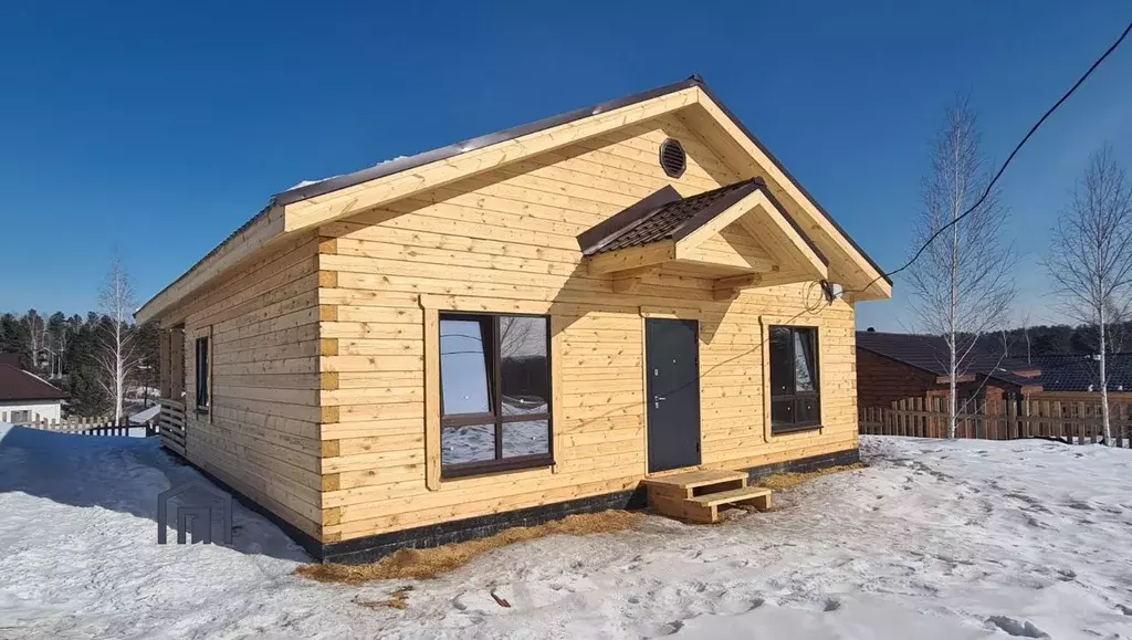 Дом в Иркутская область, Иркутский муниципальный округ, Маркова рп, ... - Фото 1