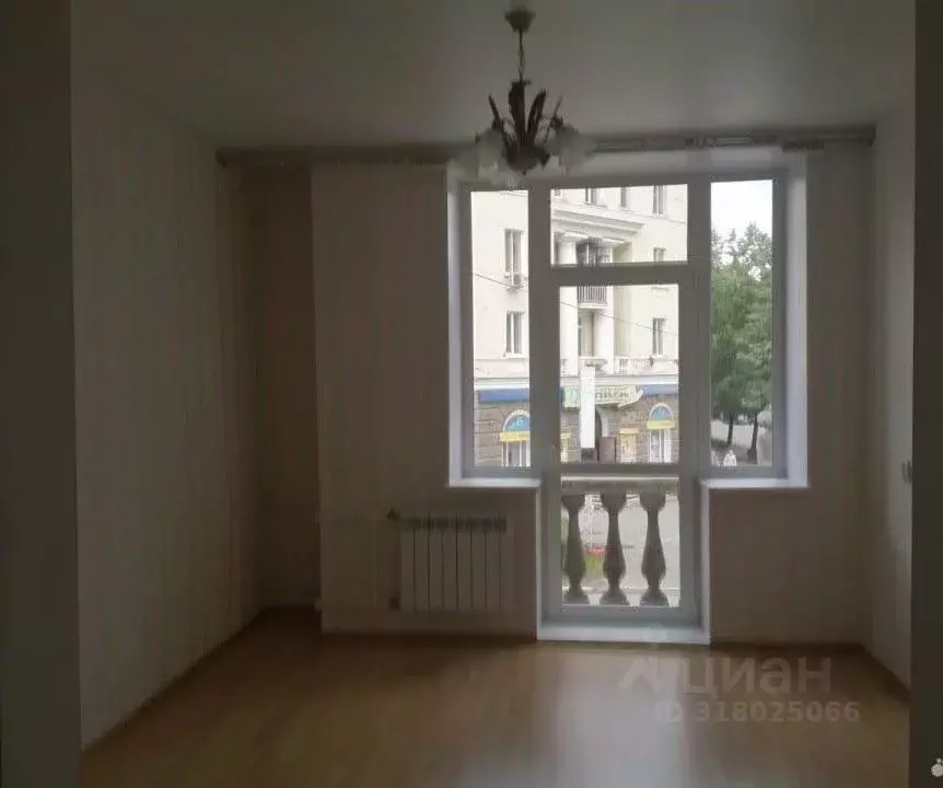 2-к кв. Свердловская область, Нижний Тагил просп. Ленина, 40 (52.8 м) - Фото 1