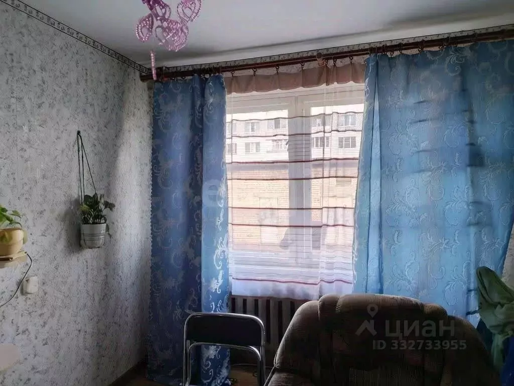 4-к кв. Псковская область, Остров ул. Меркурьева, 22 (69.0 м) - Фото 1