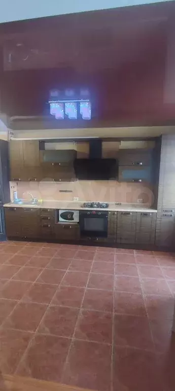 3-к. квартира, 90 м, 3/9 эт. - Фото 0