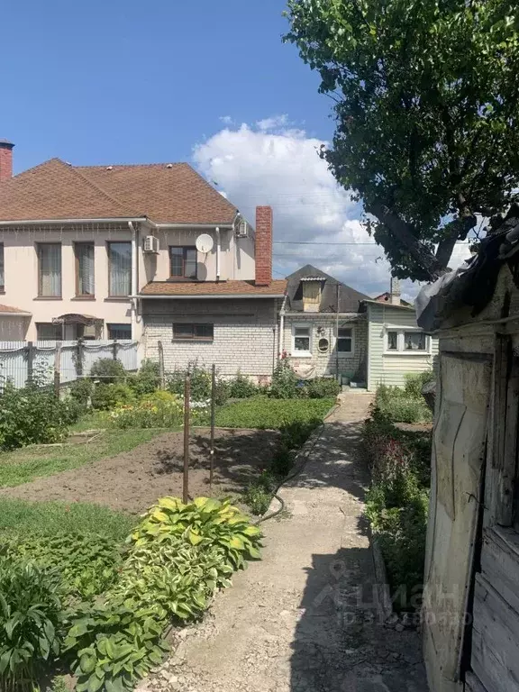 Дом в Белгородская область, Белгород Корочанская ул., 10А (40 м) - Фото 1