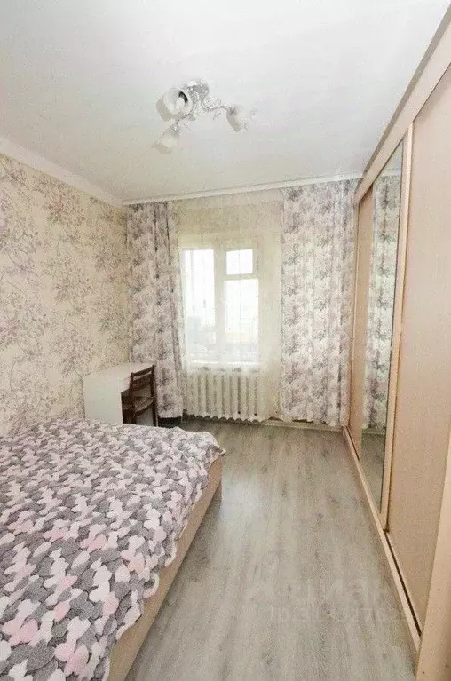 Квартира, 4 комнаты, 70 м - Фото 1