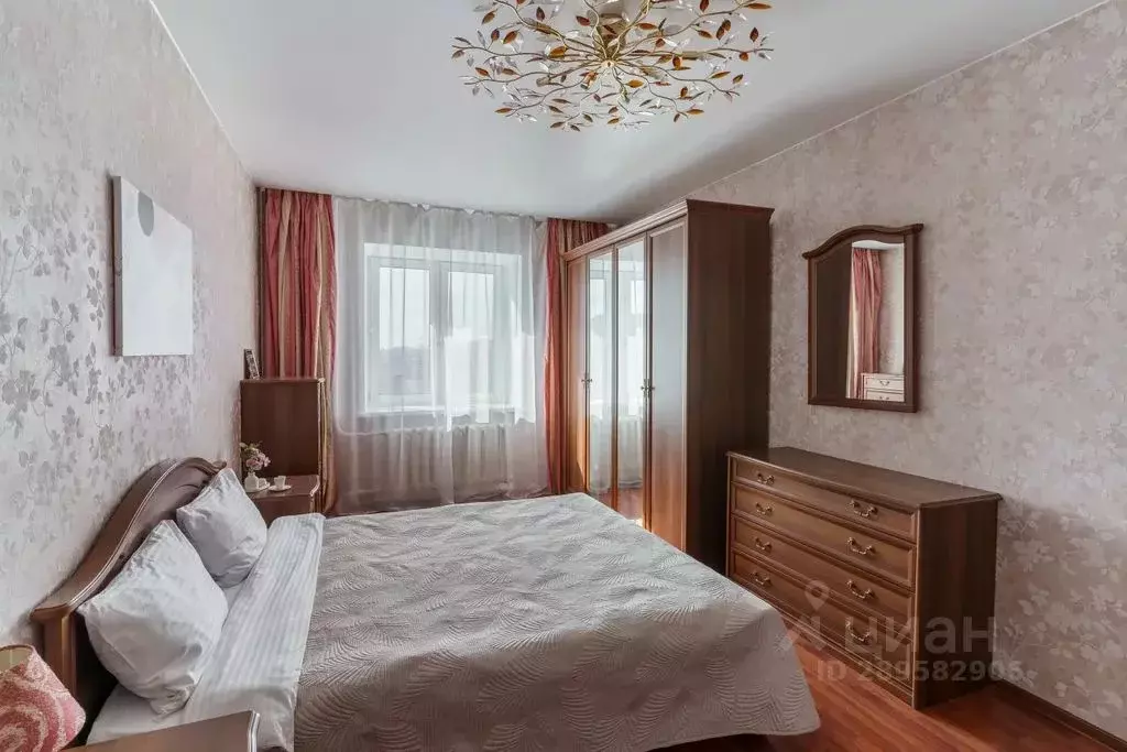 2-к кв. Тюменская область, Тюмень Солнечный проезд, 7 (80.0 м) - Фото 1