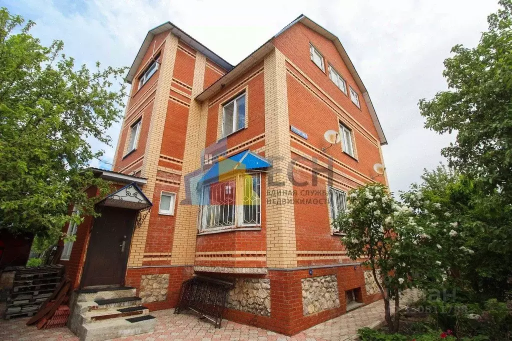 Дом в Тульская область, Венев Юго-Восточный мкр, 42А (211 м) - Фото 1