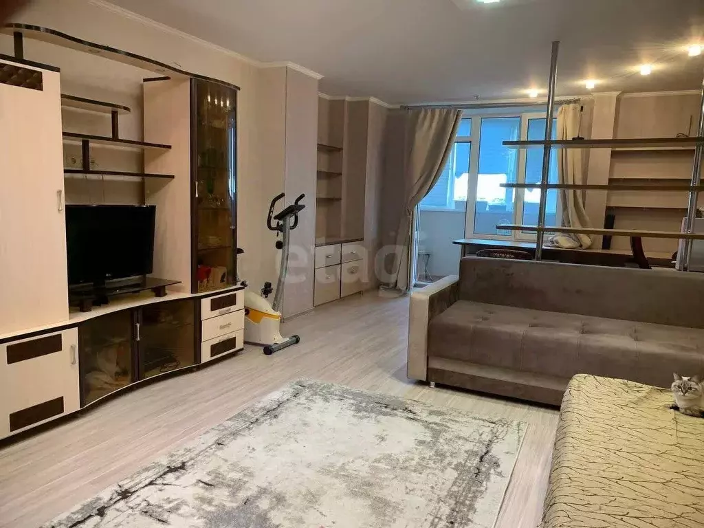 2-к кв. Тюменская область, Тюмень ул. 50 лет ВЛКСМ, 13к1 (119.0 м) - Фото 0