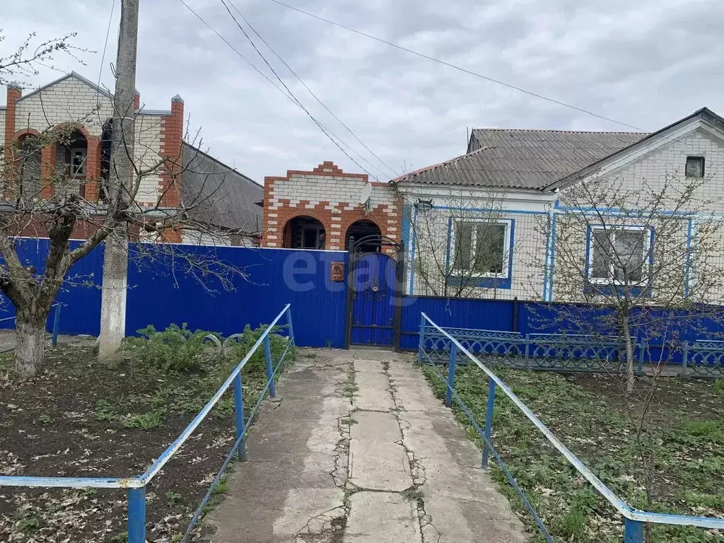 Дом в Белгородская область, Ровеньский район, с. Нагорье ул. ... - Фото 1