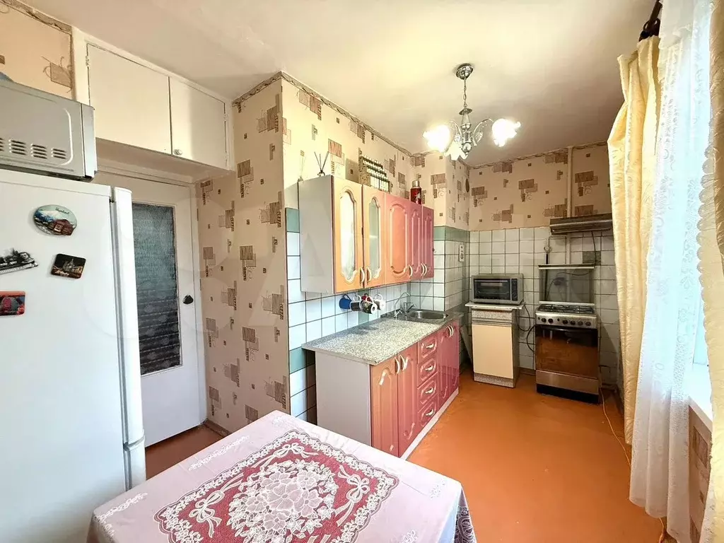 2-к. квартира, 50 м, 2/9 эт. - Фото 1