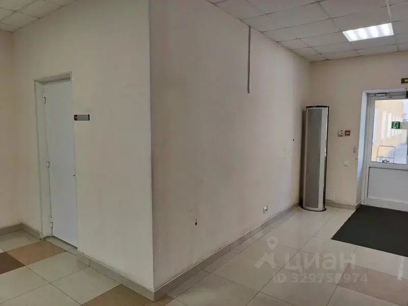 Торговая площадь в Санкт-Петербург Заозерная ул., 8к2 (2 м) - Фото 2