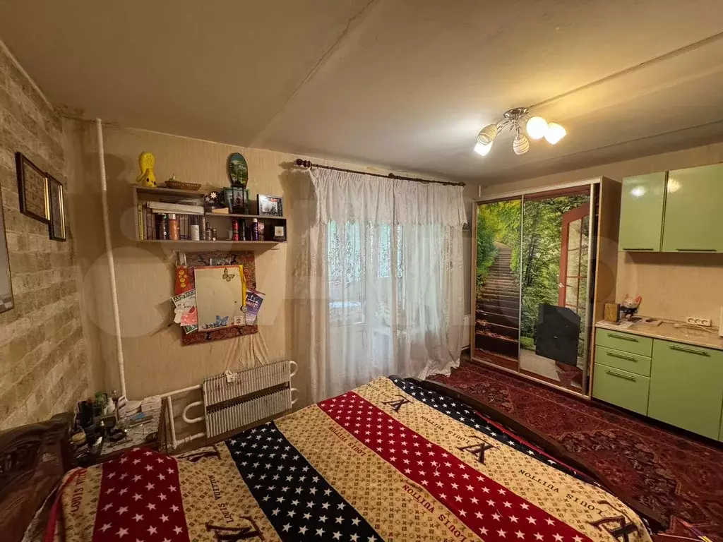 Комната 14,6 м в 3-к., 1/16 эт. - Фото 0
