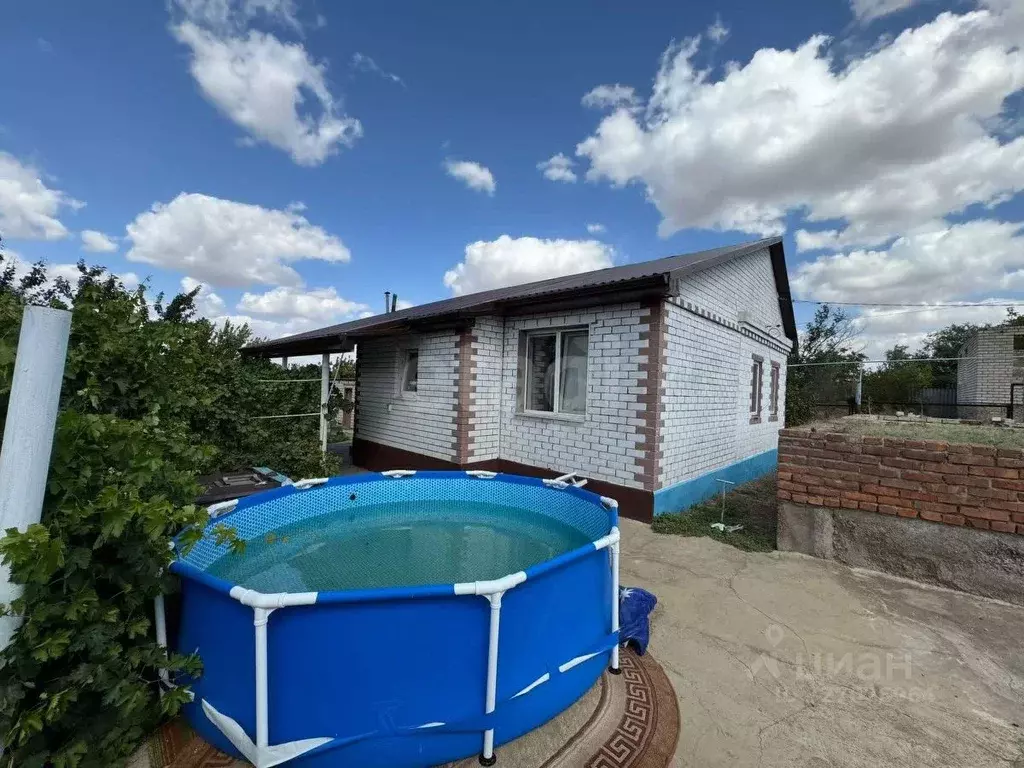 Дом в Калмыкия, Элиста ул. Заярного, 20 (55 м) - Фото 1