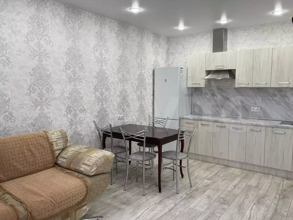 2-к. квартира, 36 м, 4/9 эт. - Фото 0